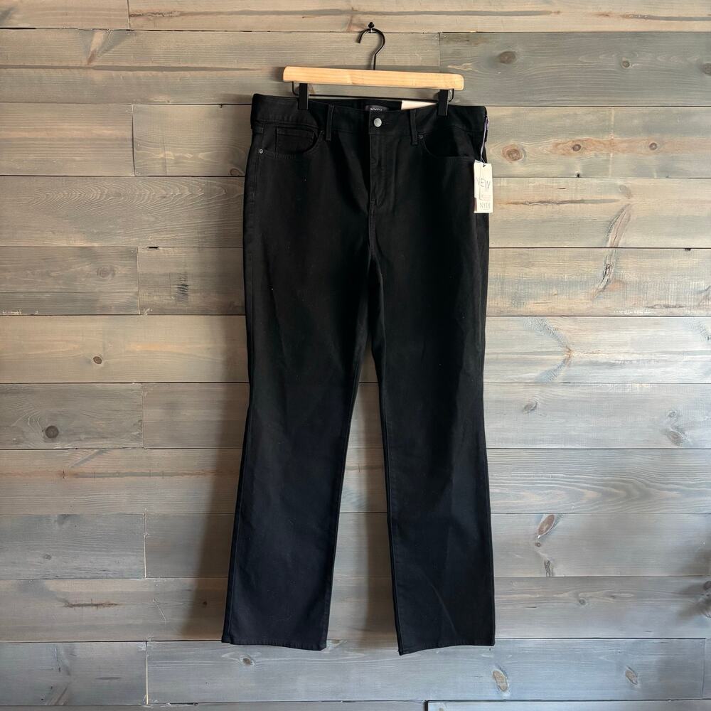 NYDJ | NWT Marilyn Straight Denim Black Lift x Tuck Technology Size 16